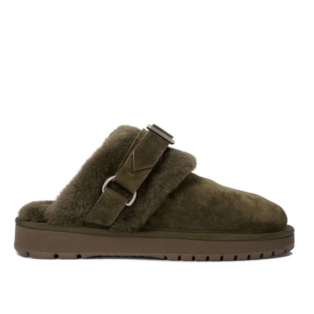 Burberry Chubby Mules Low Slides Size US/6 EU/36